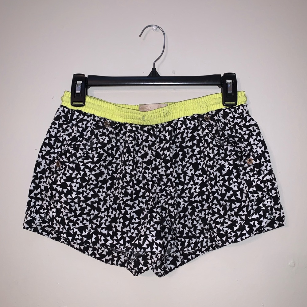 Rewind Black & White Patterned Shorts